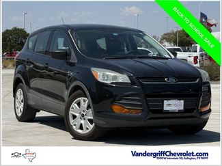 Used 2014 Ford Escape S FWD video 1