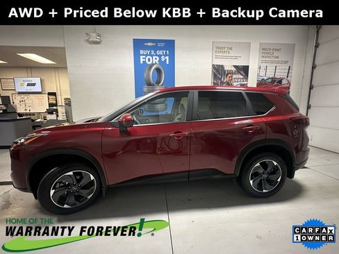 Used 2024 Nissan Rogue SV image 5