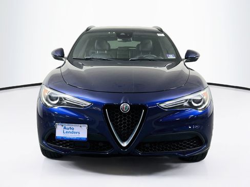 Used 2018 Alfa Romeo Stelvio Ti Sport AWD/4WD image 2