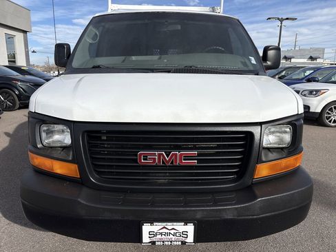 Used 2015 GMC Savana 3500 Extended image 8