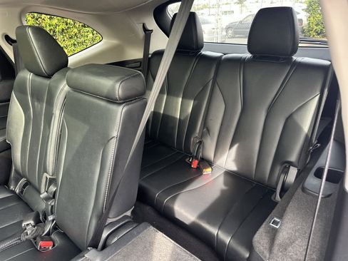 Certified 2024 Acura MDX FWD w/ Technology Package image 32
