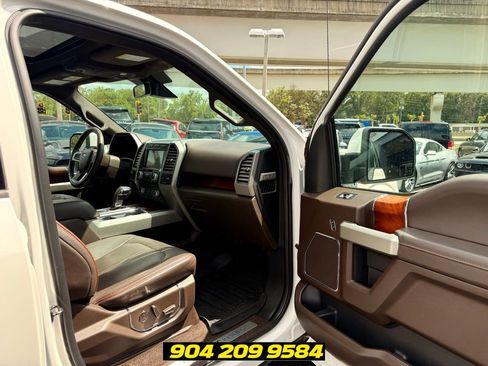 Used 2017 Ford F150 King Ranch w/ Equipment Group 601A Luxury AWD/4WD image 31