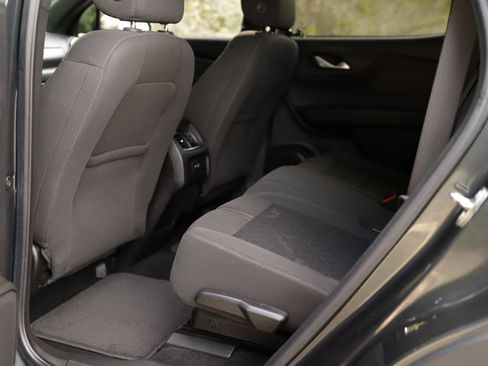 Used 2020 Chevrolet Blazer LT FWD image 25