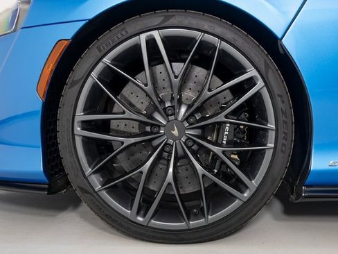 New 2025 McLaren GTS image 9