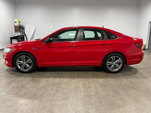 Used 2020 Volkswagen Jetta R-Line w/ R-Line Cold Weather Package image 7