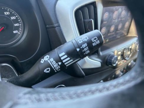 Used 2023 GMC Terrain SLT image 41