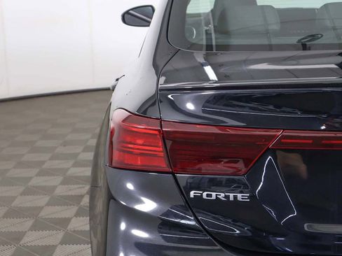 Used 2023 Kia Forte GT-Line w/ GT-Line Premium Package FWD image 15