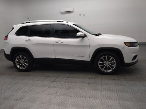 Used 2021 Jeep Cherokee Latitude Lux FWD image 11