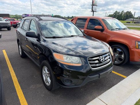 Used 2011 Hyundai Santa Fe GLS AWD/4WD image 2