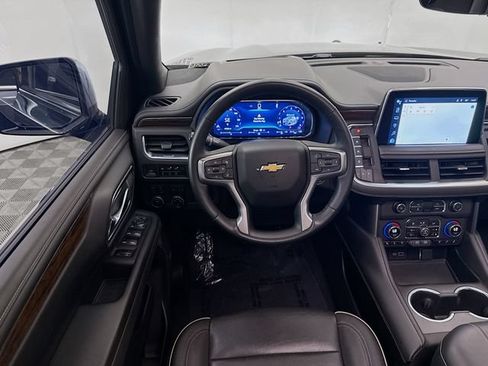 Used 2023 Chevrolet Tahoe Premier w/ Premium Package AWD/4WD image 25