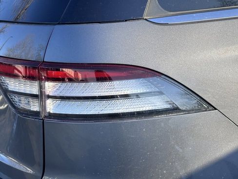 Used 2023 Lincoln Aviator AWD w/ Premium Package image 7