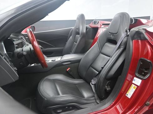 Used 2015 Chevrolet Corvette Stingray Convertible w/ 3LT Preferred Equipment Group RWD image 18
