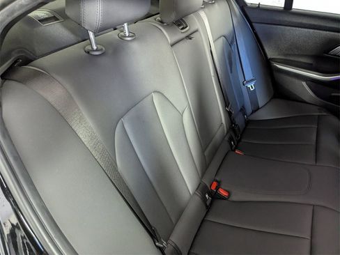 Used 2019 BMW 330i xDrive Sedan w/ Driving Assistance Package image 31