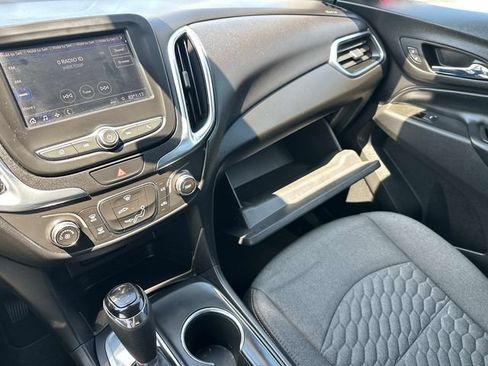 Used 2020 Chevrolet Equinox LT w/ LPO, Floor Liner Package FWD image 32