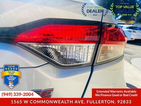 Used 2020 Toyota Corolla SE image 17