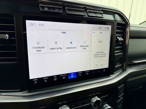 Used 2023 Ford F350 Lariat w/ Chrome Package image 26