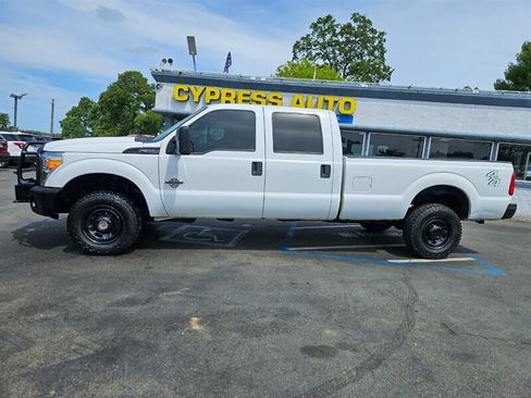 Used 2013 Ford F350 XL w/ Skid Plate Pkg image 2