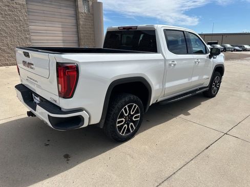 Used 2024 GMC Sierra 1500 AT4 w/ Technology Package AWD/4WD image 34