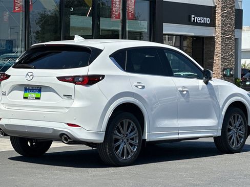 New 2025 MAZDA CX-5 Signature image 5