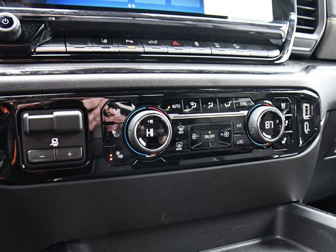 Used 2026 Chevrolet Silverado 2500 ZR2 image 29