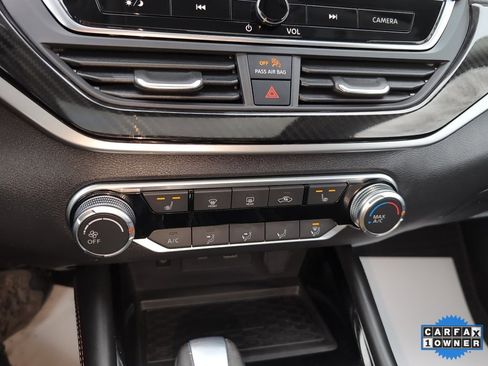 Used 2023 Nissan Altima 2.5 SR w/ SR Premium Package image 22