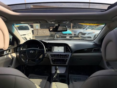 Used 2016 Hyundai Sonata Limited w/ Option Group 04 FWD image 35