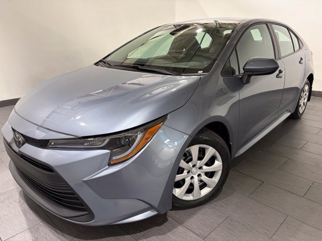 Used 2024 Toyota Corolla LE FWD image 1