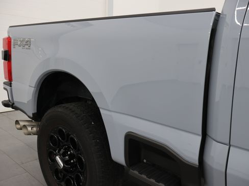 Used 2024 Ford F250 Lariat w/ Lariat Ultimate Package AWD/4WD image 31