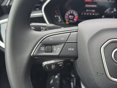 Used 2025 Audi Q3 2.0T Premium Plus w/ Premium Plus Package image 16