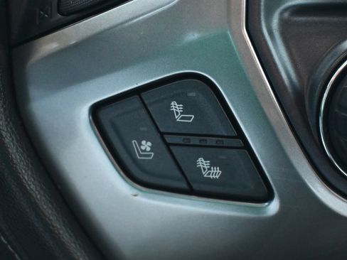 Used 2017 Chevrolet Silverado 1500 LTZ w/ Texas Edition RWD image 19