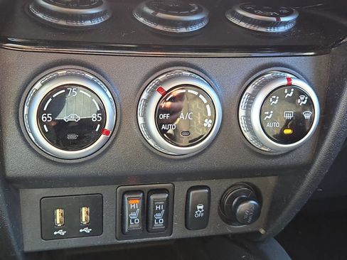 Used 2021 Mitsubishi Outlander Sport LE image 24