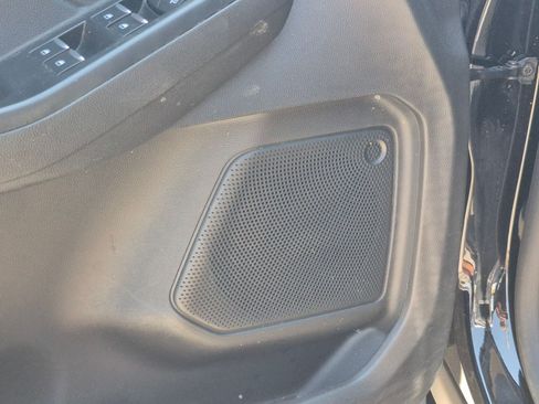 Used 2025 Ford Escape SE FWD image 15