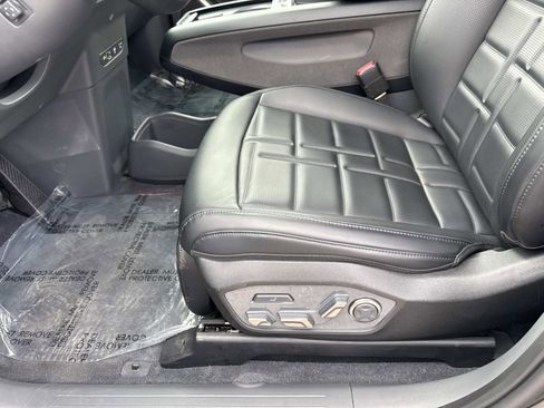 Used 2026 Kia EV9 Land w/ Nightfall Edition Package AWD/4WD image 16