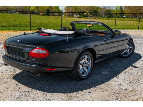 Used 1998 Jaguar XK8 Convertible image 8