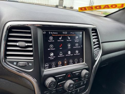 Used 2018 Jeep Grand Cherokee Altitude AWD/4WD image 25
