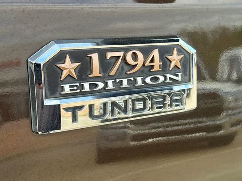 Used 2019 Toyota Tundra 1794 Edition AWD/4WD image 5