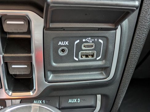 New 2025 Jeep Wrangler Unlimited Rubicon 392 image 25