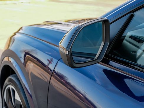 Used 2022 Audi RS Q8 image 53