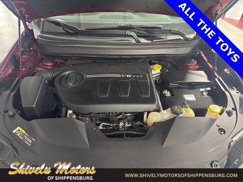 Certified 2021 Jeep Cherokee Limited w/ Elite Package image 10