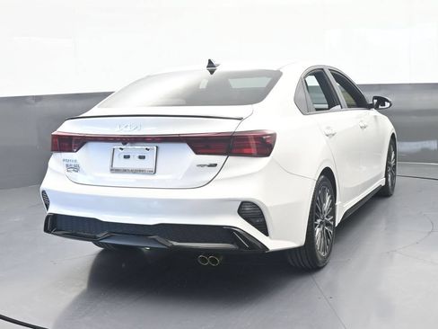 Used 2024 Kia Forte GT-Line w/ GT-Line Premium Package FWD image 5