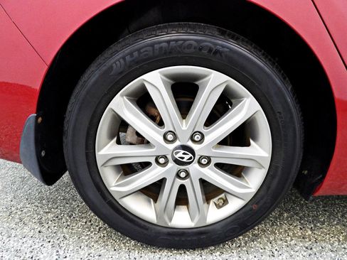 Used 2015 Hyundai Elantra SE w/ Option Group 02 image 20