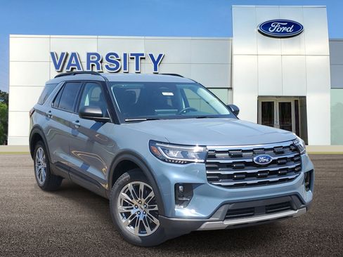 New 2026 Ford Explorer Active AWD/4WD image 1