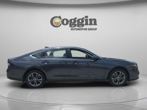 Used 2024 Honda Accord EX image 6