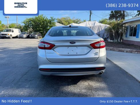 Used 2013 Ford Fusion SE image 6