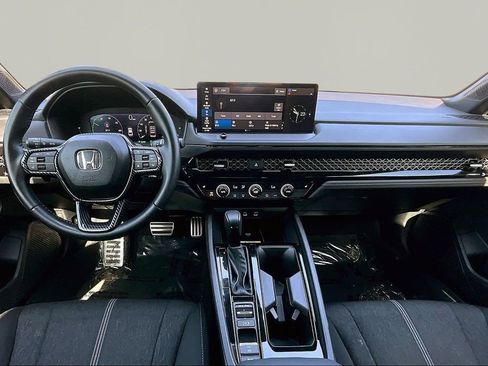 Used 2025 Honda Accord Sport image 8