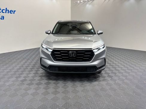 Used 2023 Honda CR-V LX image 9
