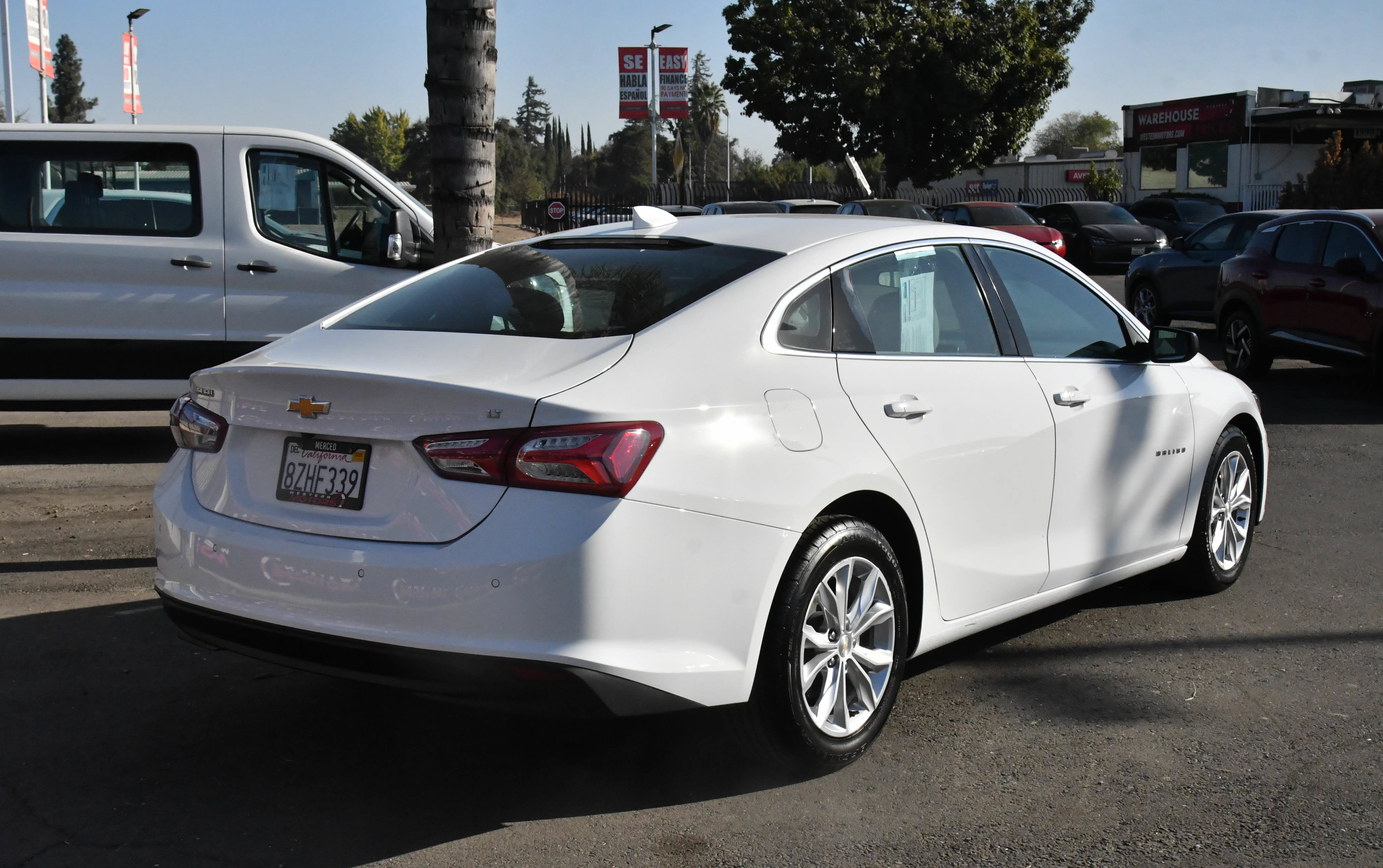 Used 2021 Chevrolet Malibu LT FWD image 8