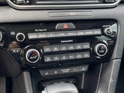 Used 2020 Kia Sportage S w/ S Premium Package AWD/4WD image 18