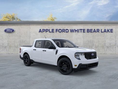 New 2026 Ford Maverick XLT w/ Equipment Group 301A AWD/4WD image 7
