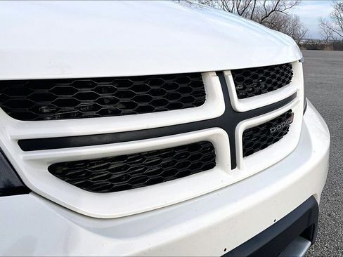 Used 2019 Dodge Journey GT image 40